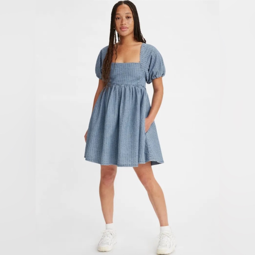 NWT Levi’s SAGE DENIM DRESS